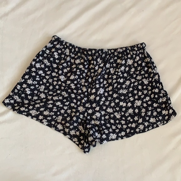 Dress Shorts - Picture 2 of 3